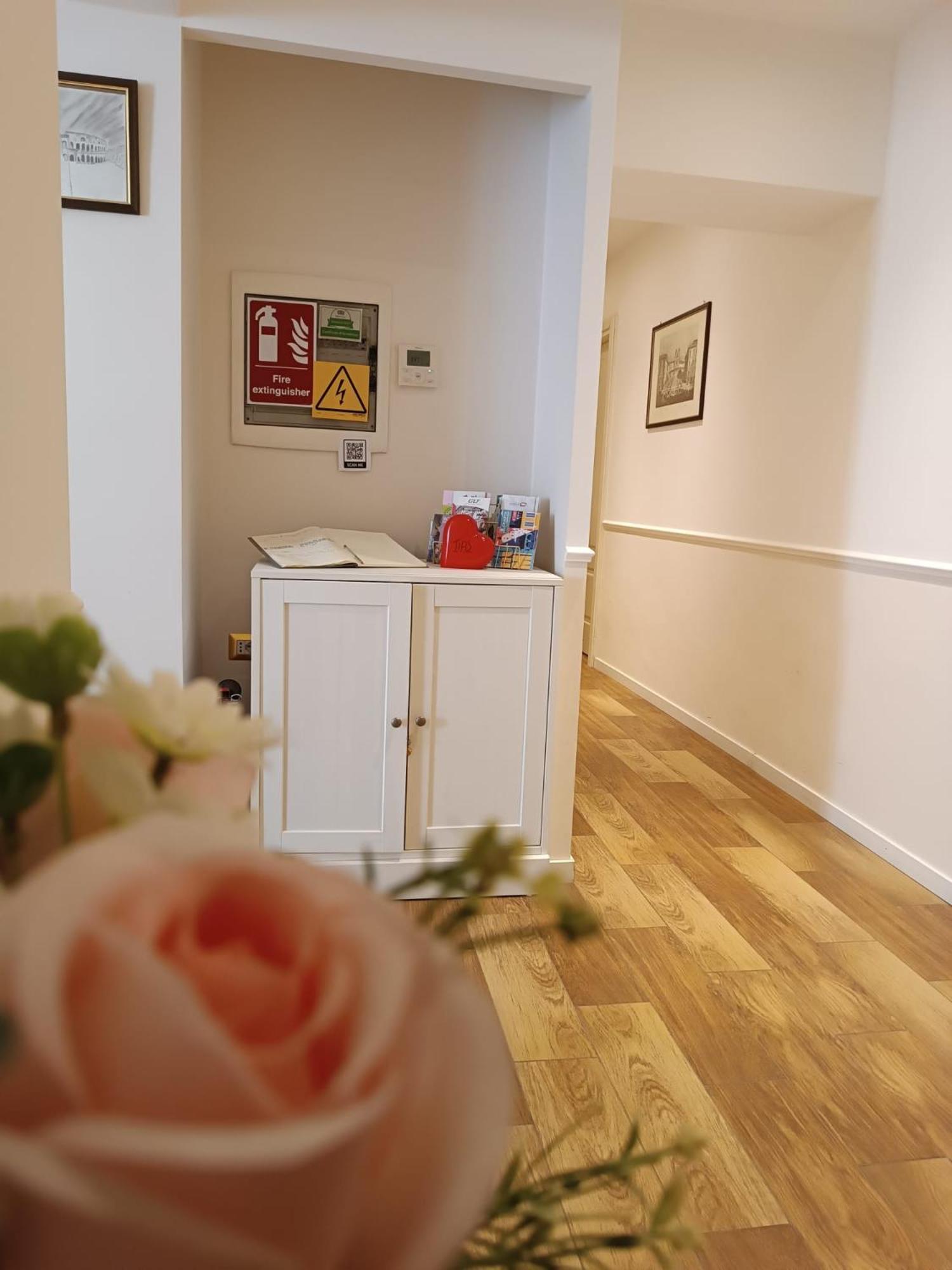 Elegant Rooms Roma - Guest House Luaran gambar