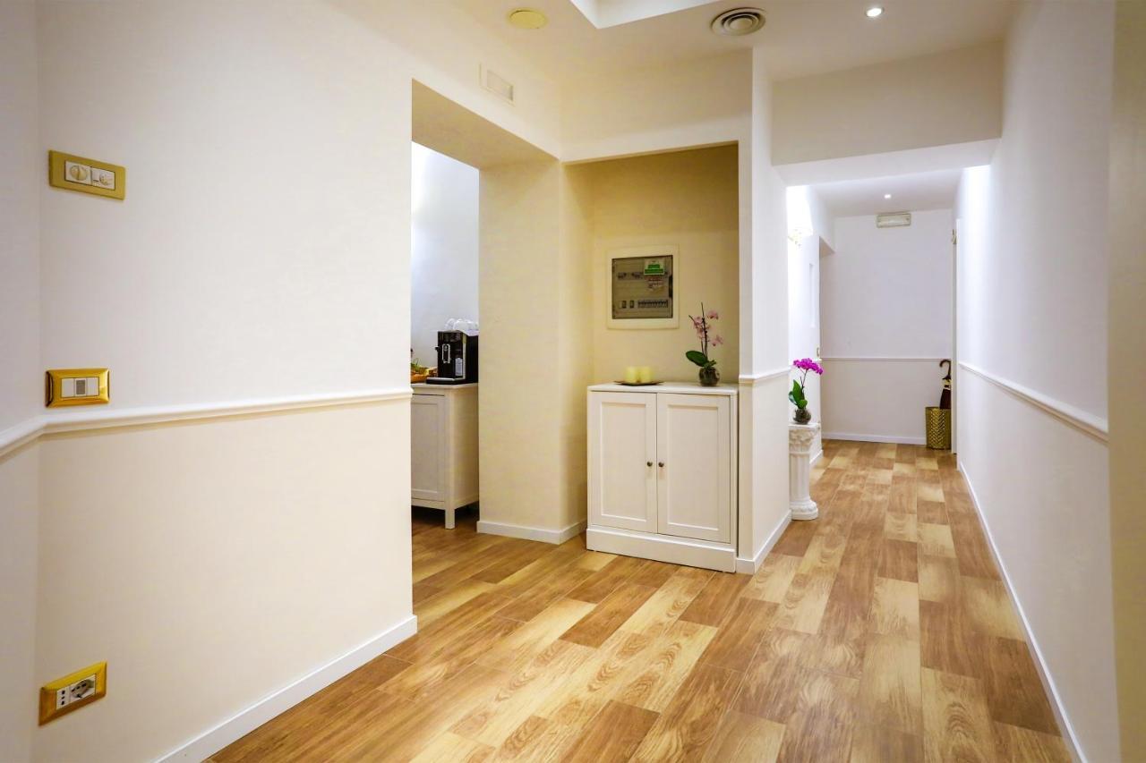 Elegant Rooms Roma - Guest House Luaran gambar