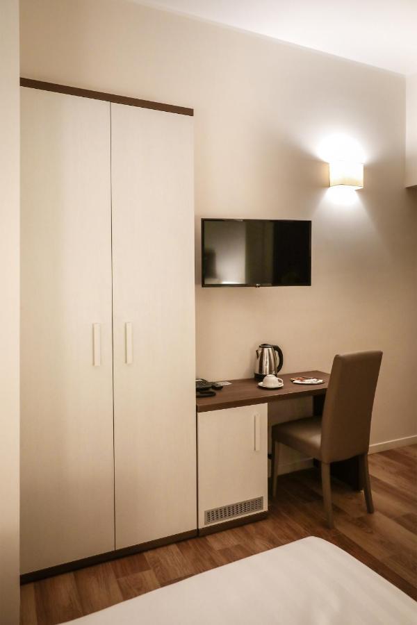 Elegant Rooms Roma - Guest House Luaran gambar
