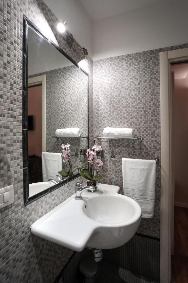 Elegant Rooms Roma - Guest House Luaran gambar